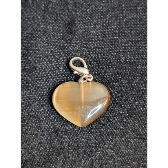 Vintage Brown Cats Eye Glass Heart Charm - Picture 2 of 3